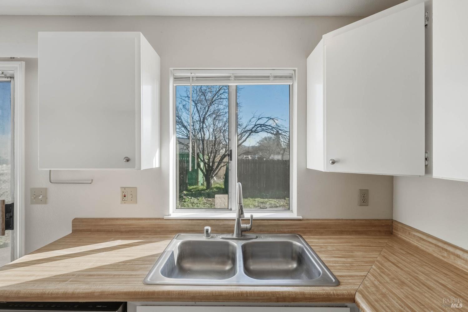 Detail Gallery Image 20 of 49 For 9730 Lake St, Lower Lake,  CA 95457 - 3 Beds | 2 Baths