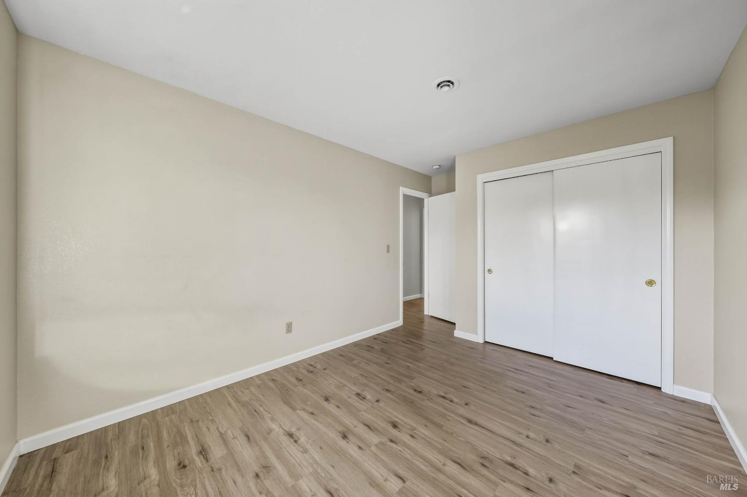 Detail Gallery Image 23 of 49 For 9730 Lake St, Lower Lake,  CA 95457 - 3 Beds | 2 Baths