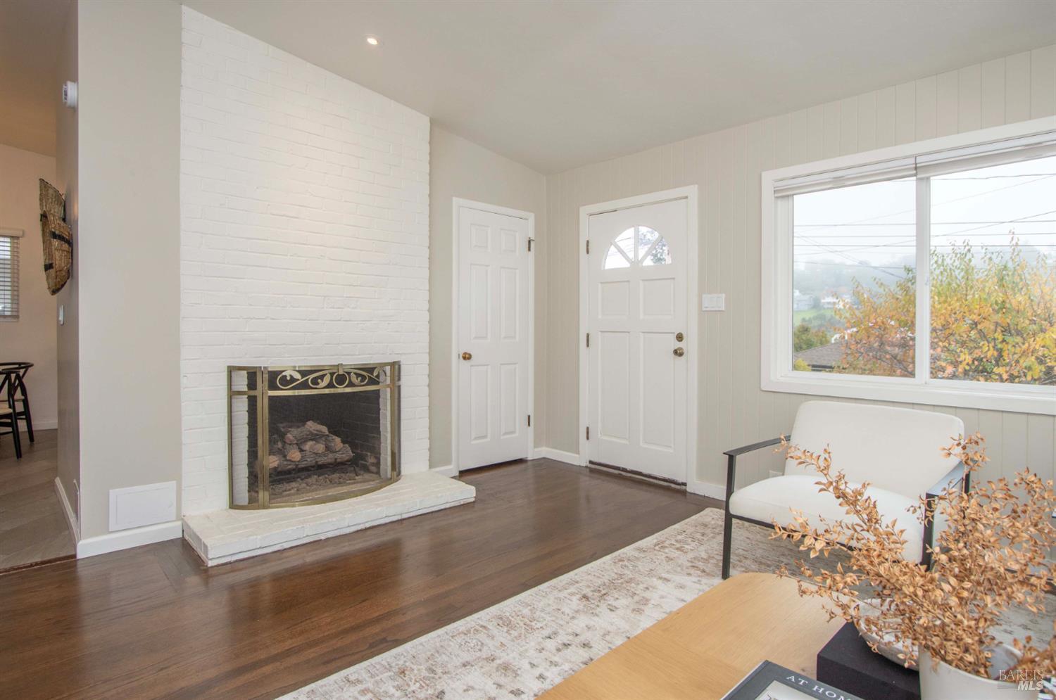 Detail Gallery Image 9 of 23 For 218 Alpine St, San Rafael,  CA 94901 - 3 Beds | 1/1 Baths