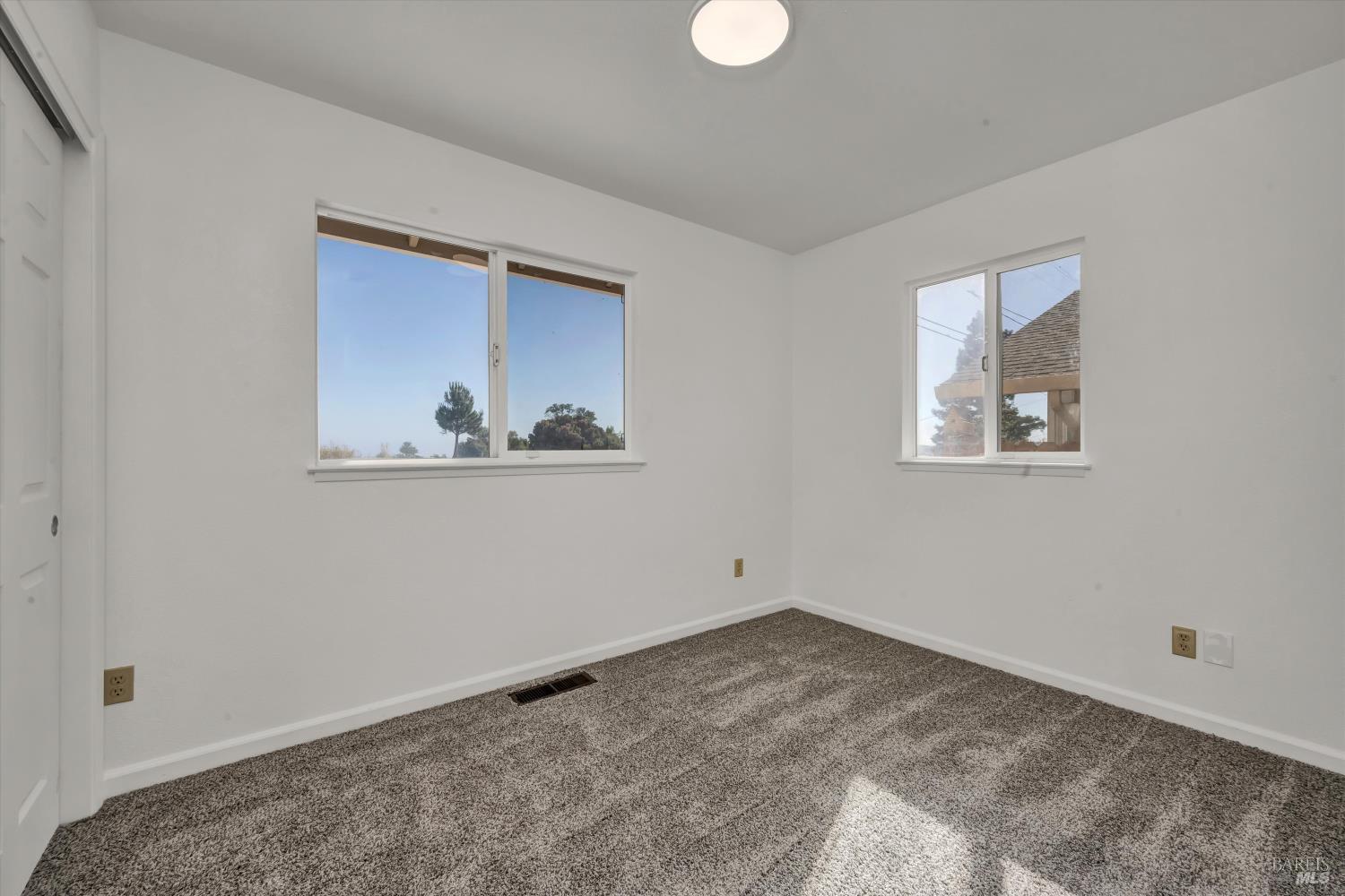 Detail Gallery Image 6 of 22 For 9421 Fairway Dr, Kelseyville,  CA 95451 - 3 Beds | 2 Baths