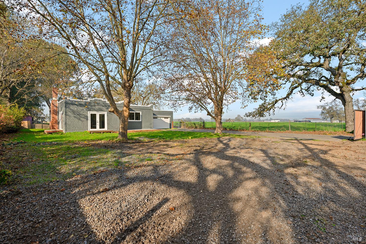 Detail Gallery Image 5 of 52 For 1979 Ludwig Ave, Santa Rosa,  CA 95407 - 3 Beds | 2 Baths