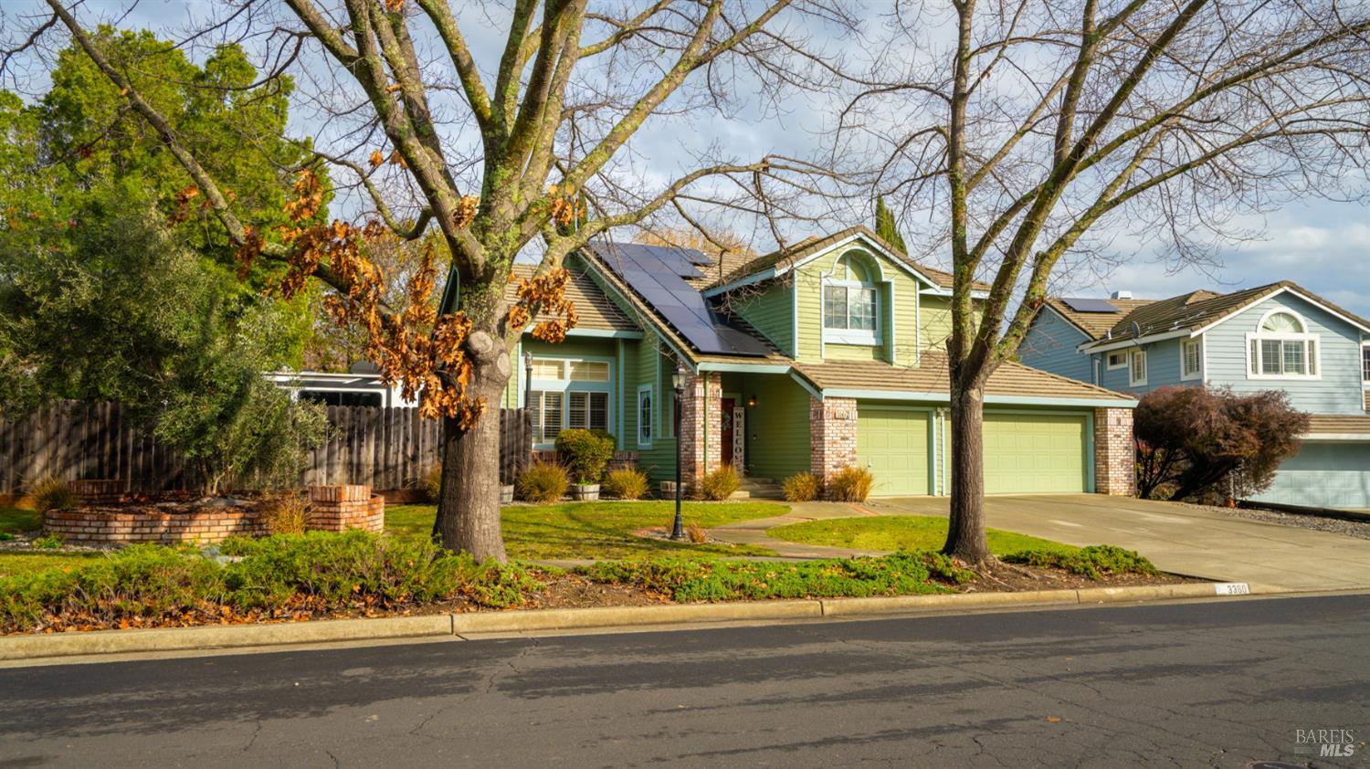 Detail Gallery Image 2 of 53 For 3360 Hillridge Dr, Fairfield,  CA 94534 - 4 Beds | 3 Baths