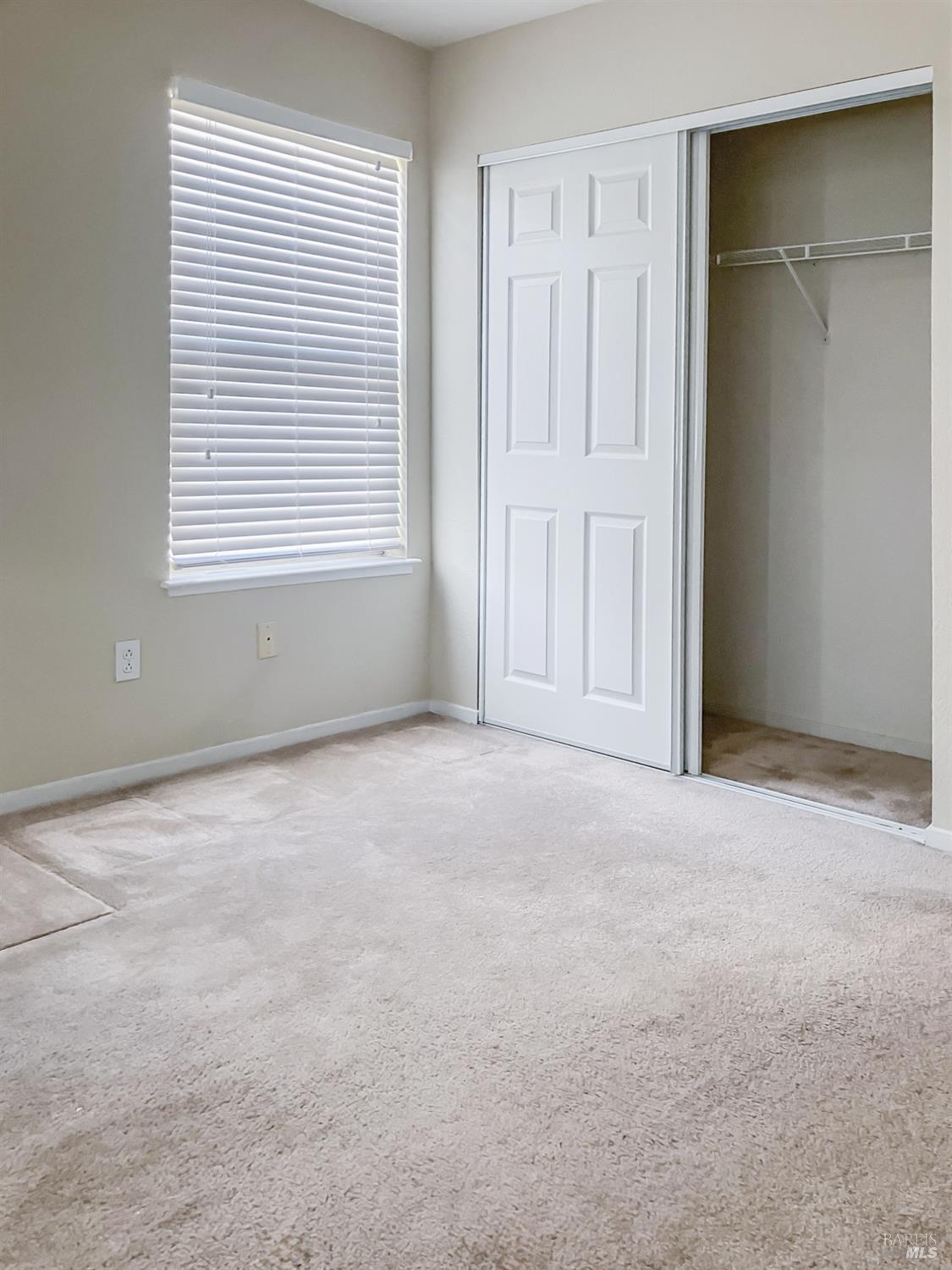 Detail Gallery Image 15 of 18 For 154 Outrigger Dr, Vallejo,  CA 94591 - 3 Beds | 2/1 Baths