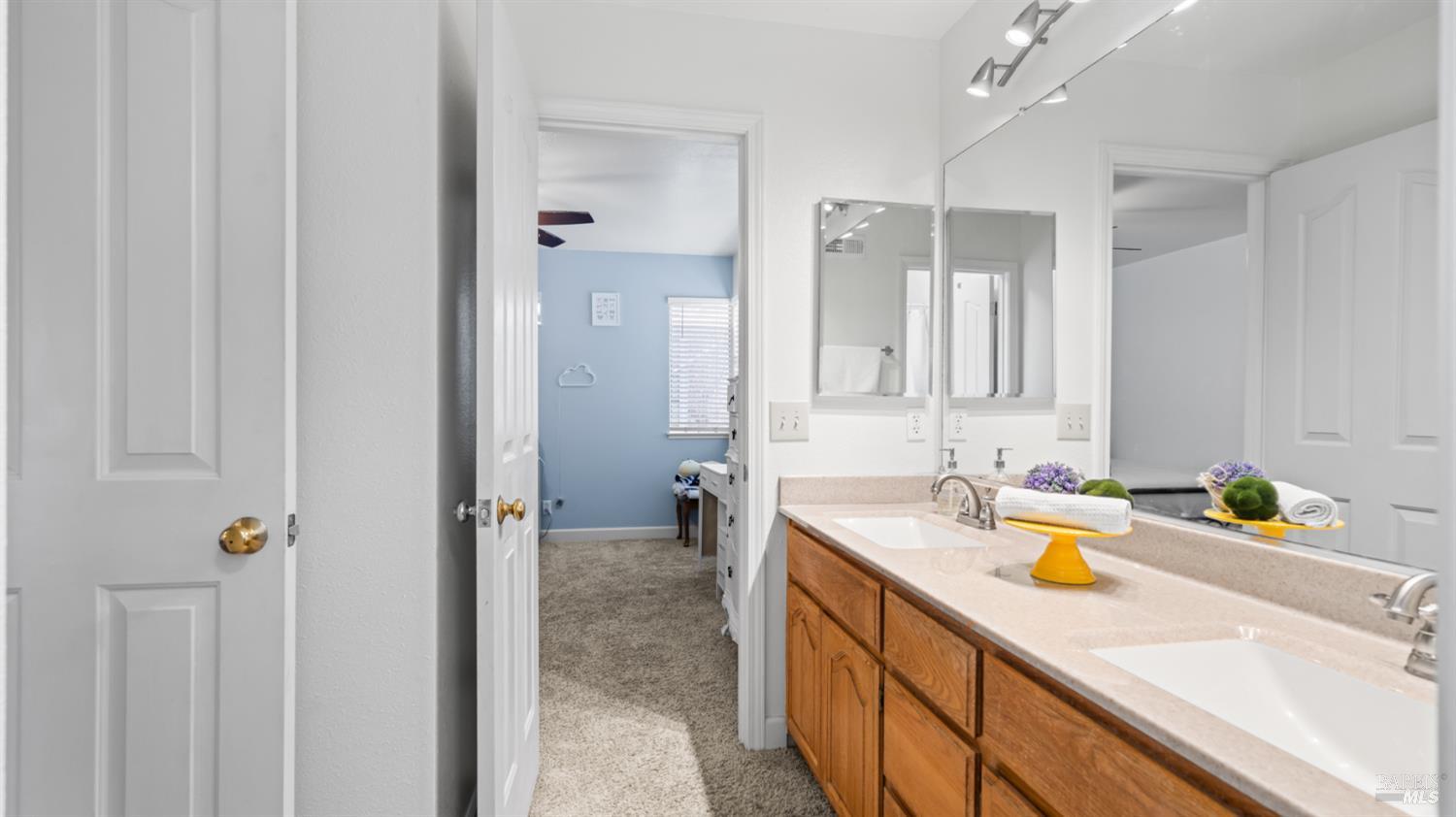 Detail Gallery Image 34 of 53 For 3360 Hillridge Dr, Fairfield,  CA 94534 - 4 Beds | 3 Baths