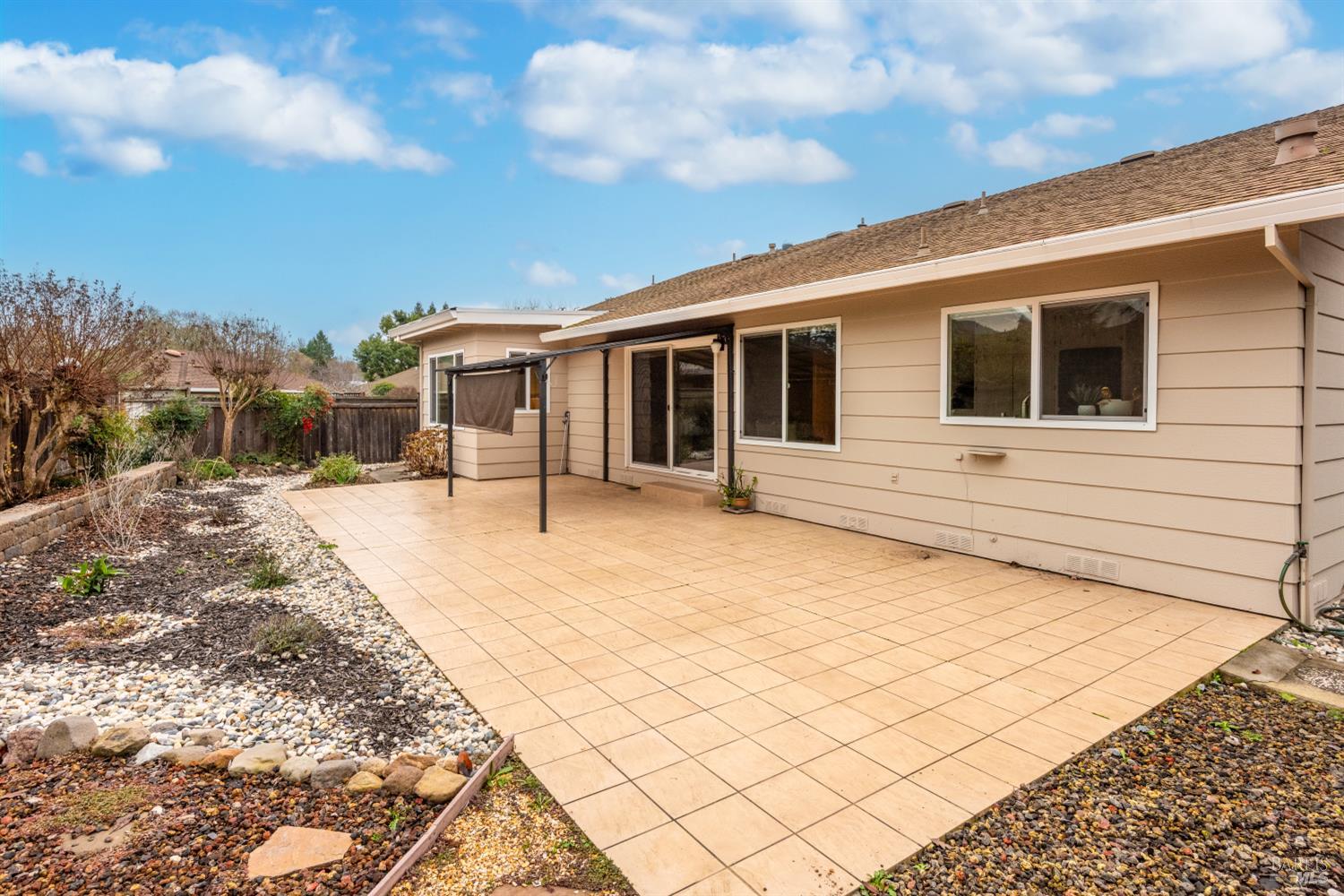 Detail Gallery Image 36 of 39 For 8853 Oak Trail Ct, Santa Rosa,  CA 95409 - 2 Beds | 2 Baths