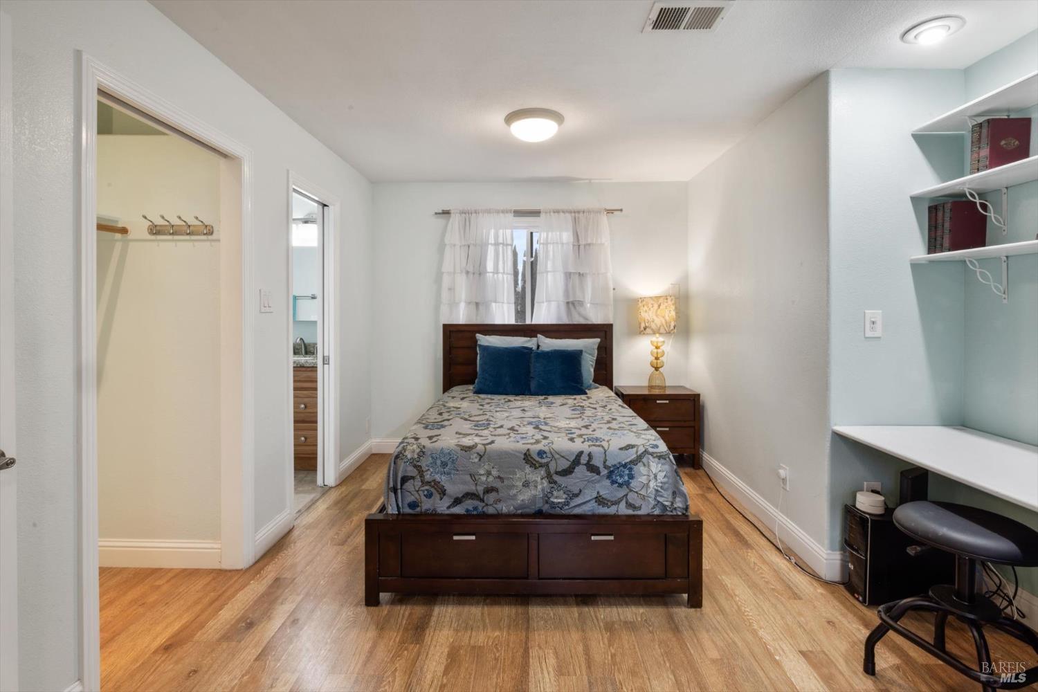 Detail Gallery Image 24 of 61 For 207 Dogwood Ct, Vacaville,  CA 95687 - 2 Beds | 2/1 Baths