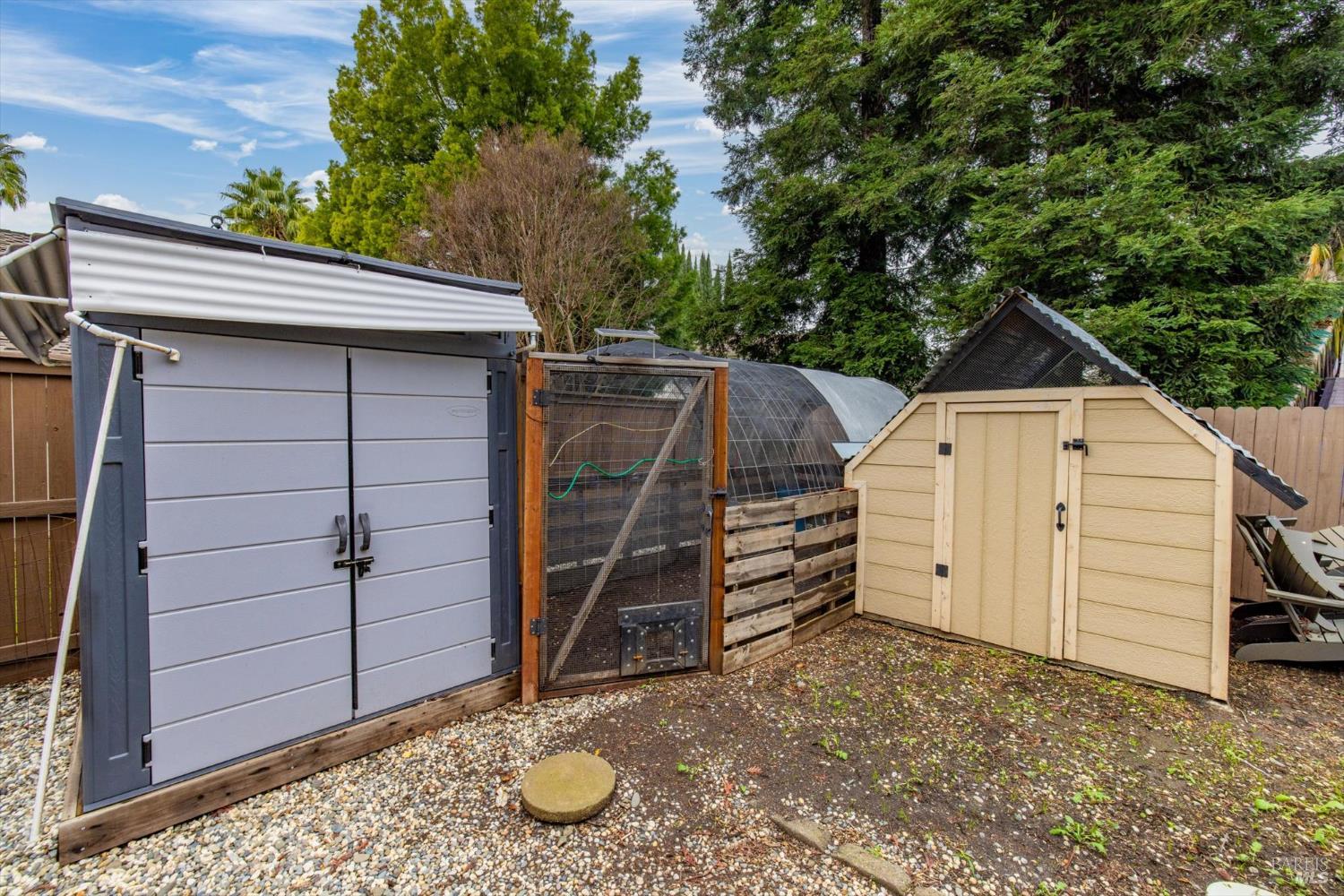 Detail Gallery Image 44 of 61 For 207 Dogwood Ct, Vacaville,  CA 95687 - 2 Beds | 2/1 Baths