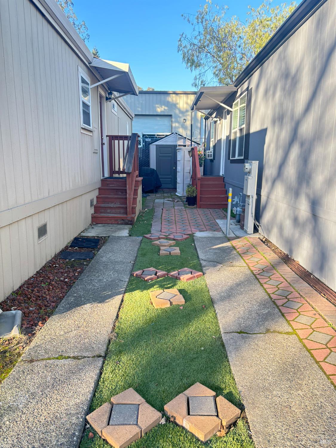 Detail Gallery Image 3 of 16 For 3309 S Santa Rosa Ave 16, Santa Rosa,  CA 95407 - 3 Beds | 2 Baths