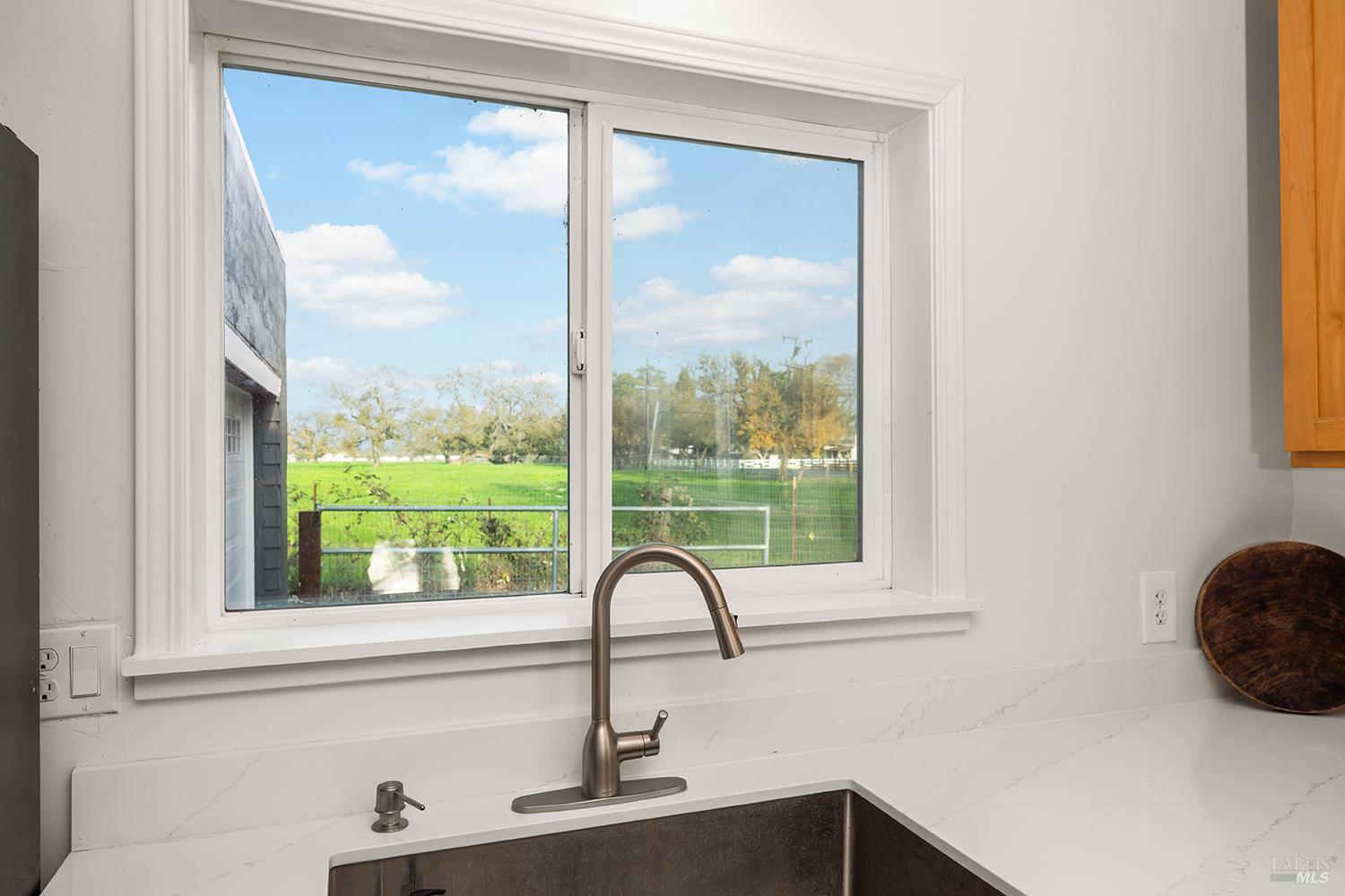 Detail Gallery Image 20 of 52 For 1979 Ludwig Ave, Santa Rosa,  CA 95407 - 3 Beds | 2 Baths