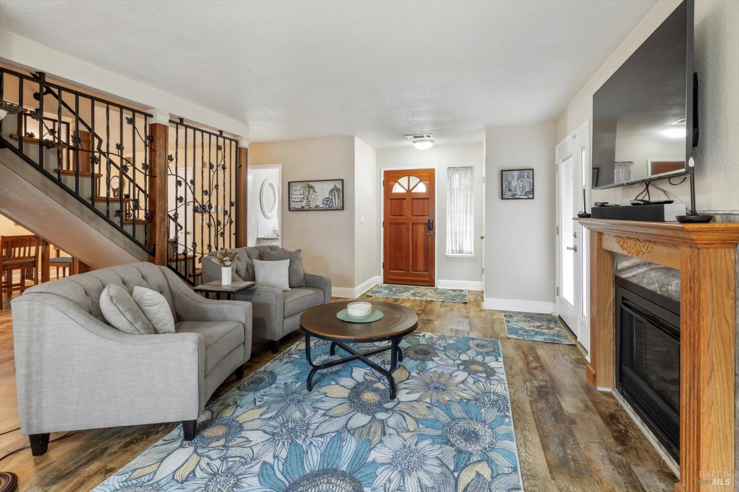 Detail Gallery Image 8 of 61 For 207 Dogwood Ct, Vacaville,  CA 95687 - 2 Beds | 2/1 Baths