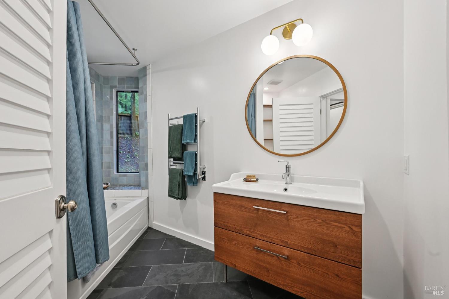 Detail Gallery Image 36 of 63 For 16190 Fern Way, Guerneville,  CA 95446 - 2 Beds | 2 Baths