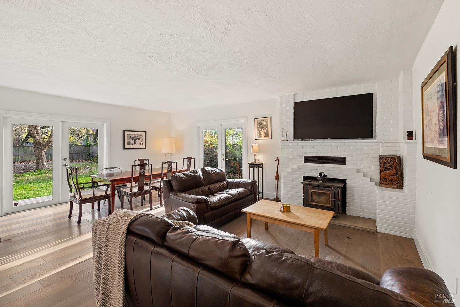 Detail Gallery Image 15 of 52 For 1979 Ludwig Ave, Santa Rosa,  CA 95407 - 3 Beds | 2 Baths