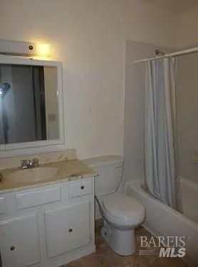 Detail Gallery Image 12 of 19 For 1355 Jack London Dr, Vallejo,  CA 94589 - 4 Beds | 2 Baths