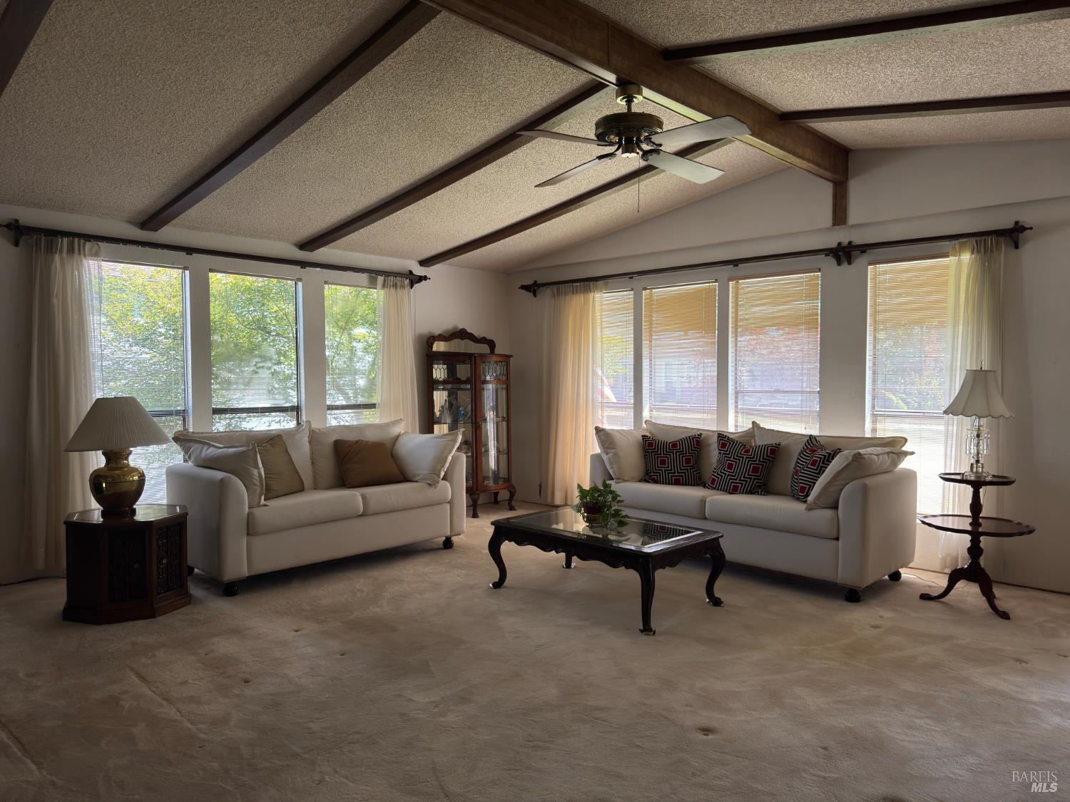 Detail Gallery Image 3 of 14 For 222 Shirley Ct, Napa,  CA 94558 - 2 Beds | 2 Baths