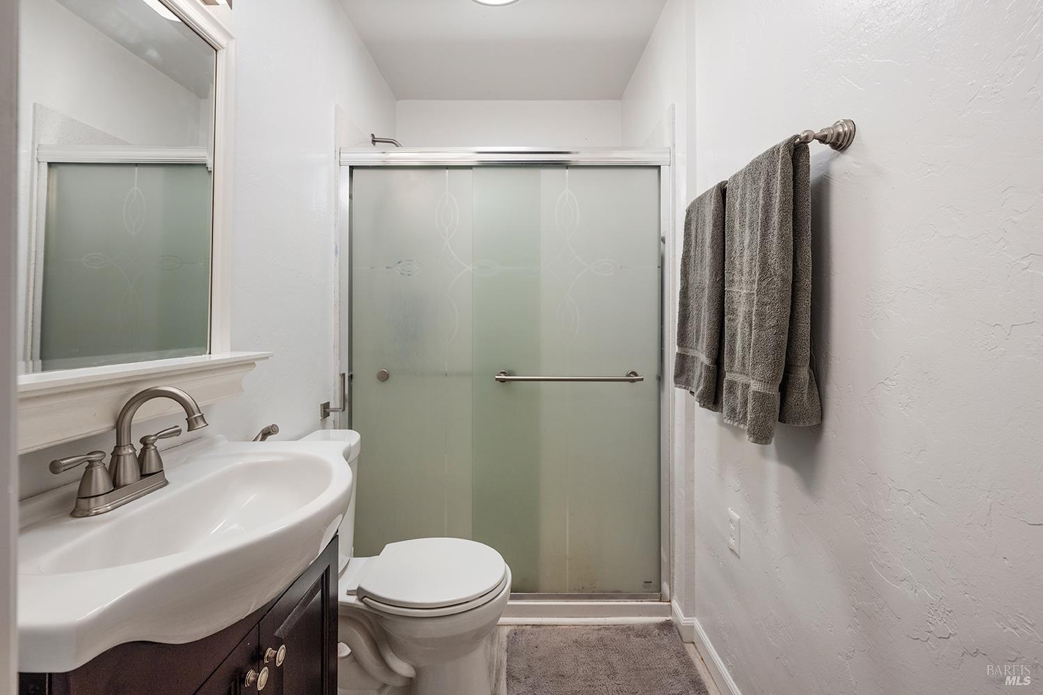 Detail Gallery Image 26 of 52 For 1979 Ludwig Ave, Santa Rosa,  CA 95407 - 3 Beds | 2 Baths