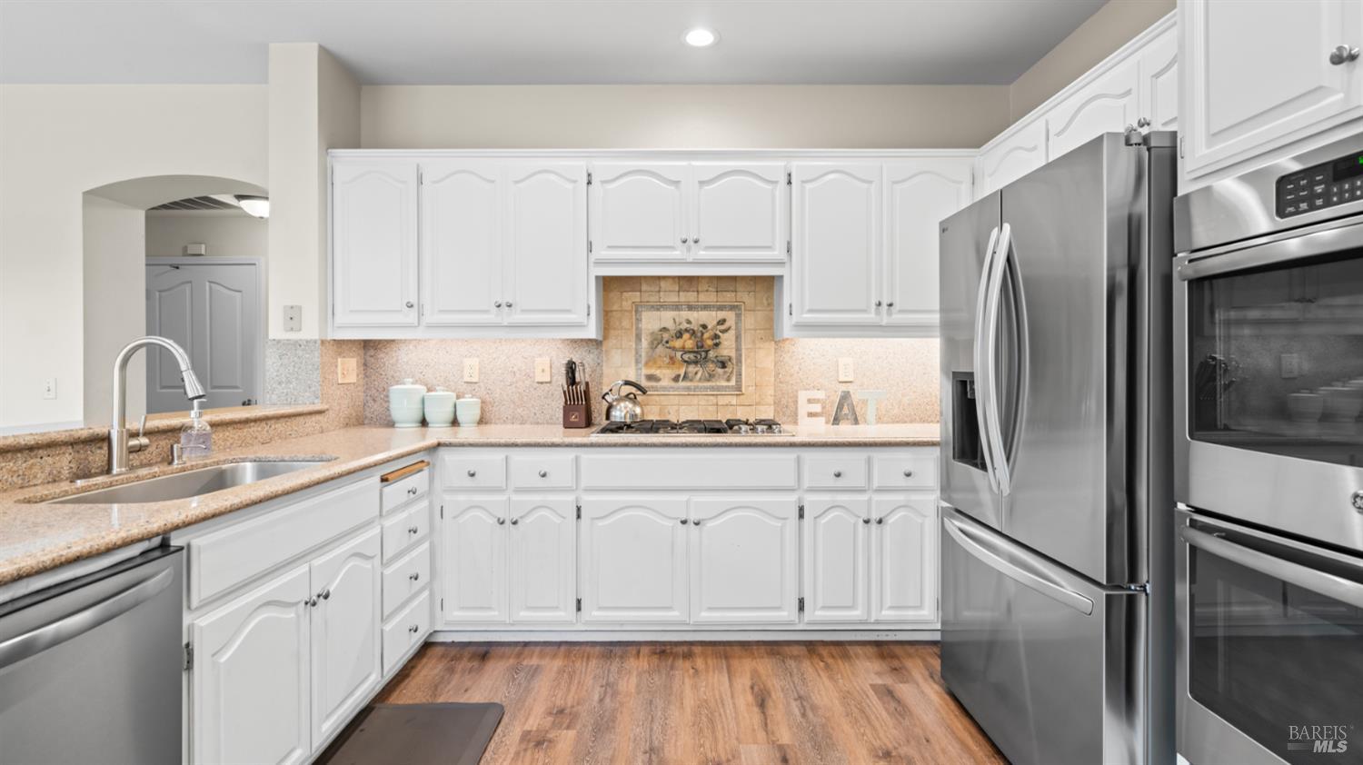 Detail Gallery Image 17 of 53 For 3360 Hillridge Dr, Fairfield,  CA 94534 - 4 Beds | 3 Baths