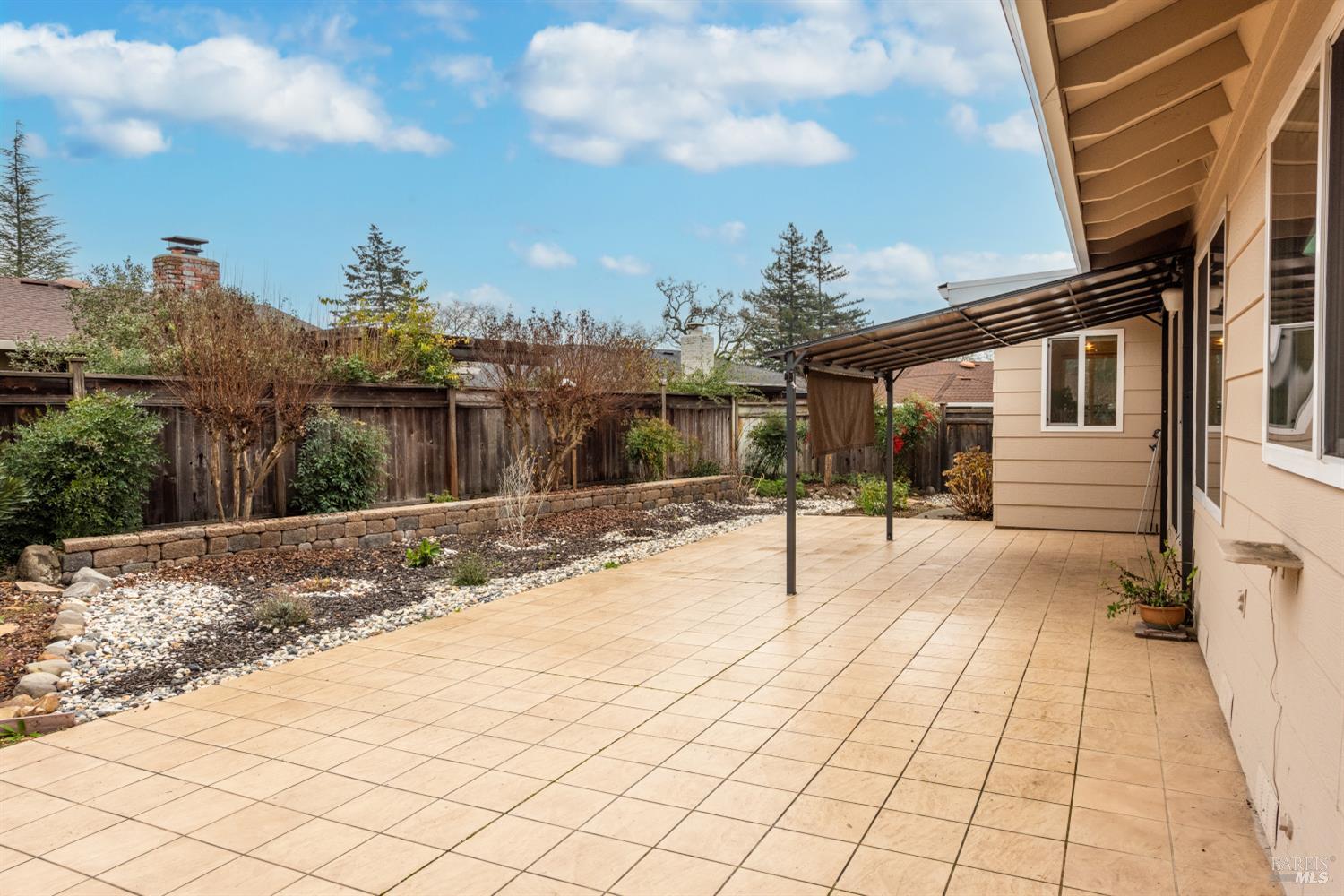 Detail Gallery Image 35 of 39 For 8853 Oak Trail Ct, Santa Rosa,  CA 95409 - 2 Beds | 2 Baths