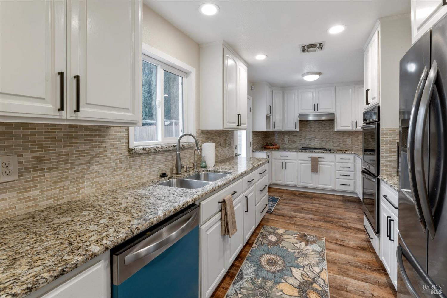 Detail Gallery Image 18 of 61 For 207 Dogwood Ct, Vacaville,  CA 95687 - 2 Beds | 2/1 Baths