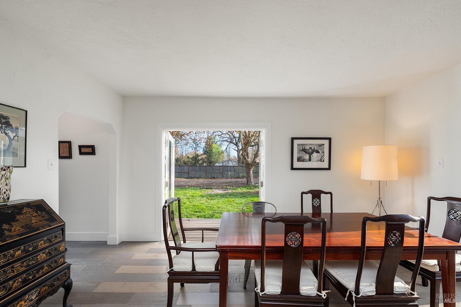 Detail Gallery Image 12 of 52 For 1979 Ludwig Ave, Santa Rosa,  CA 95407 - 3 Beds | 2 Baths