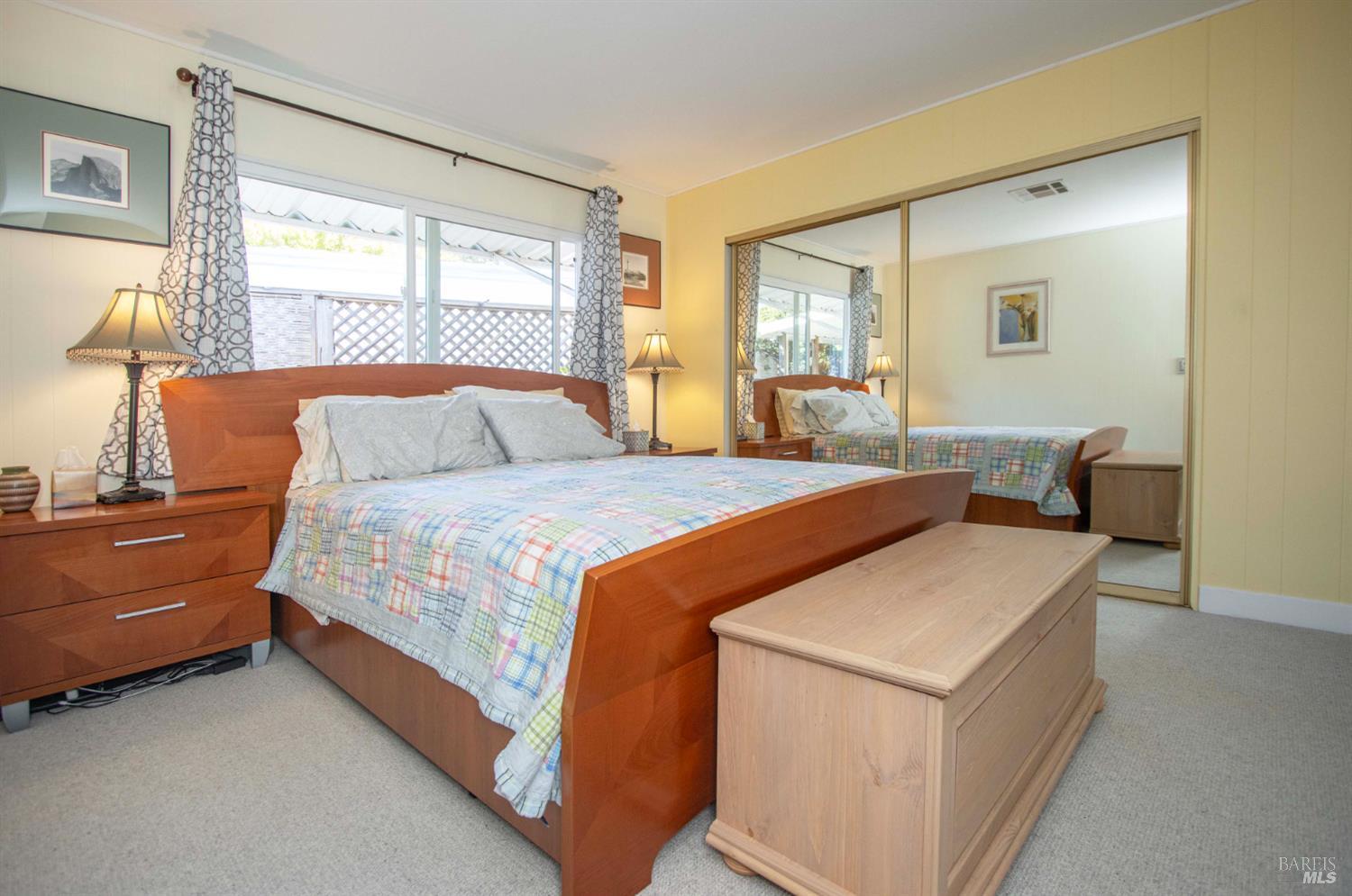 Detail Gallery Image 14 of 32 For 9 Fallen Leaf Way, Novato,  CA 94949 - 2 Beds | 2 Baths