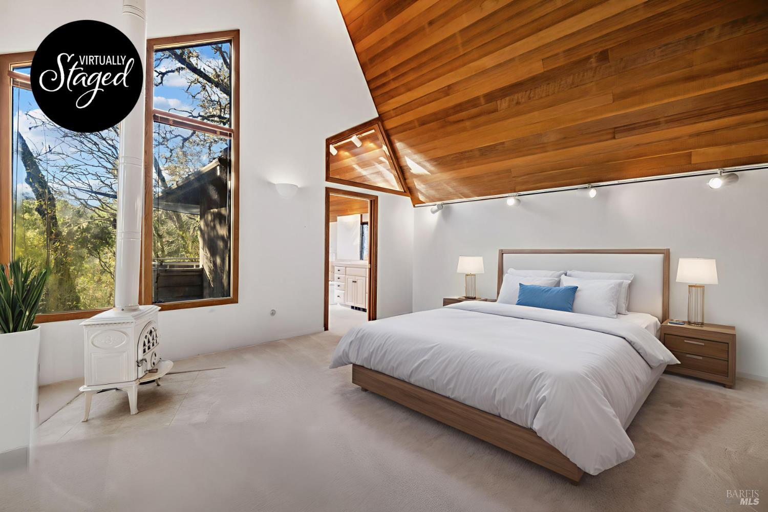 Detail Gallery Image 13 of 62 For 9105 Loch Haven Dr, Santa Rosa,  CA 95404 - 5 Beds | 4 Baths