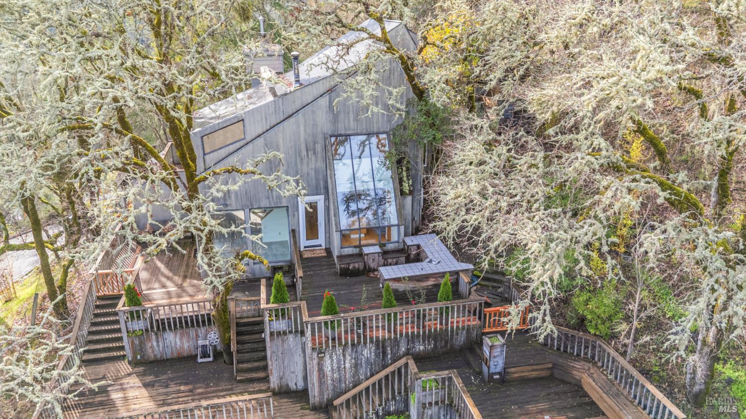 Detail Gallery Image 43 of 62 For 9105 Loch Haven Dr, Santa Rosa,  CA 95404 - 5 Beds | 4 Baths