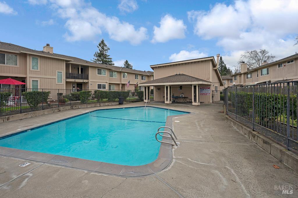 Detail Gallery Image 27 of 27 For 7167 Camino Colegio Unkn, Rohnert Park,  CA 94928 - 3 Beds | 2/1 Baths