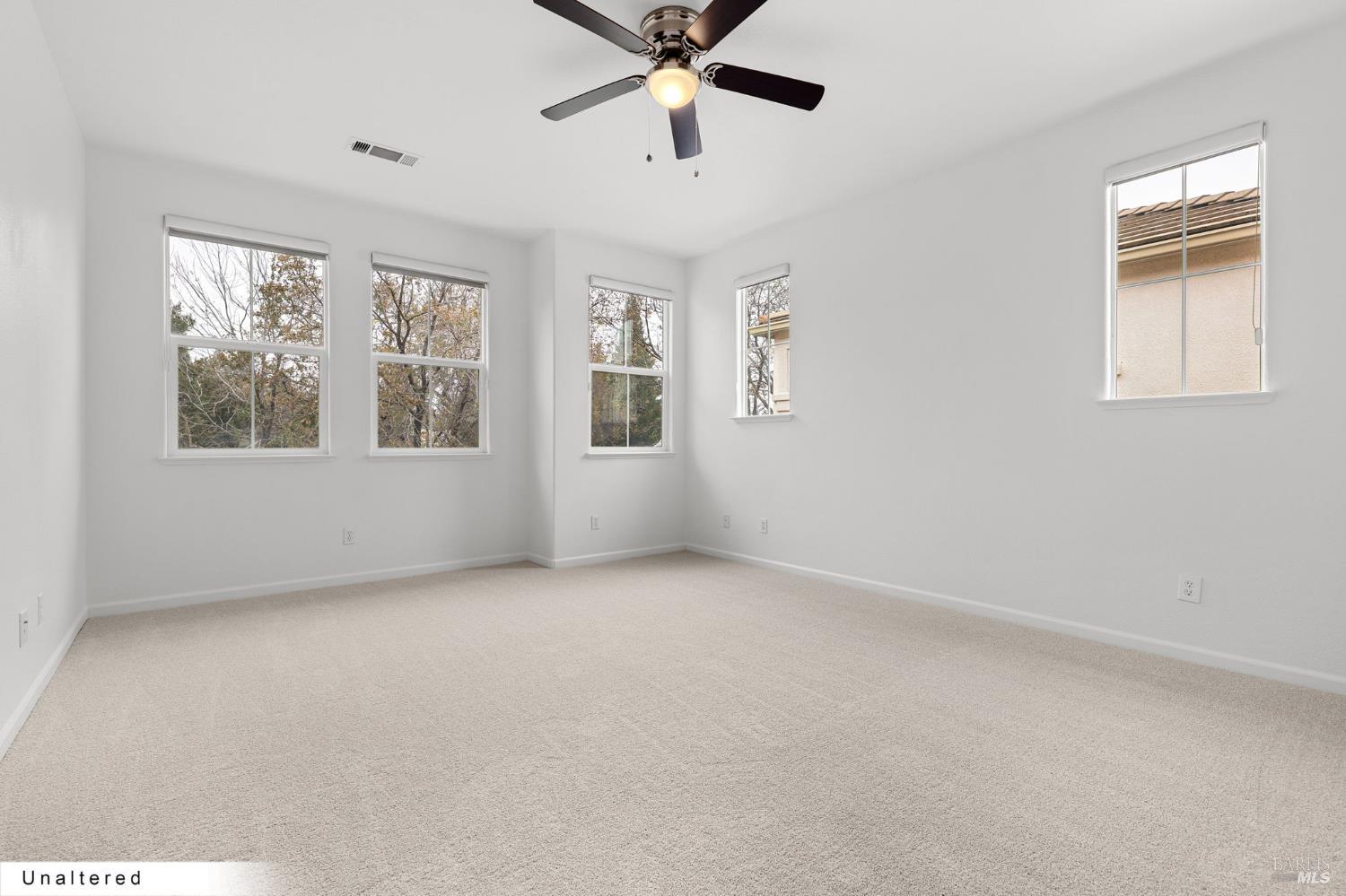 Detail Gallery Image 25 of 53 For 331 Bonarda Ct, Vacaville,  CA 95687 - 4 Beds | 2/1 Baths