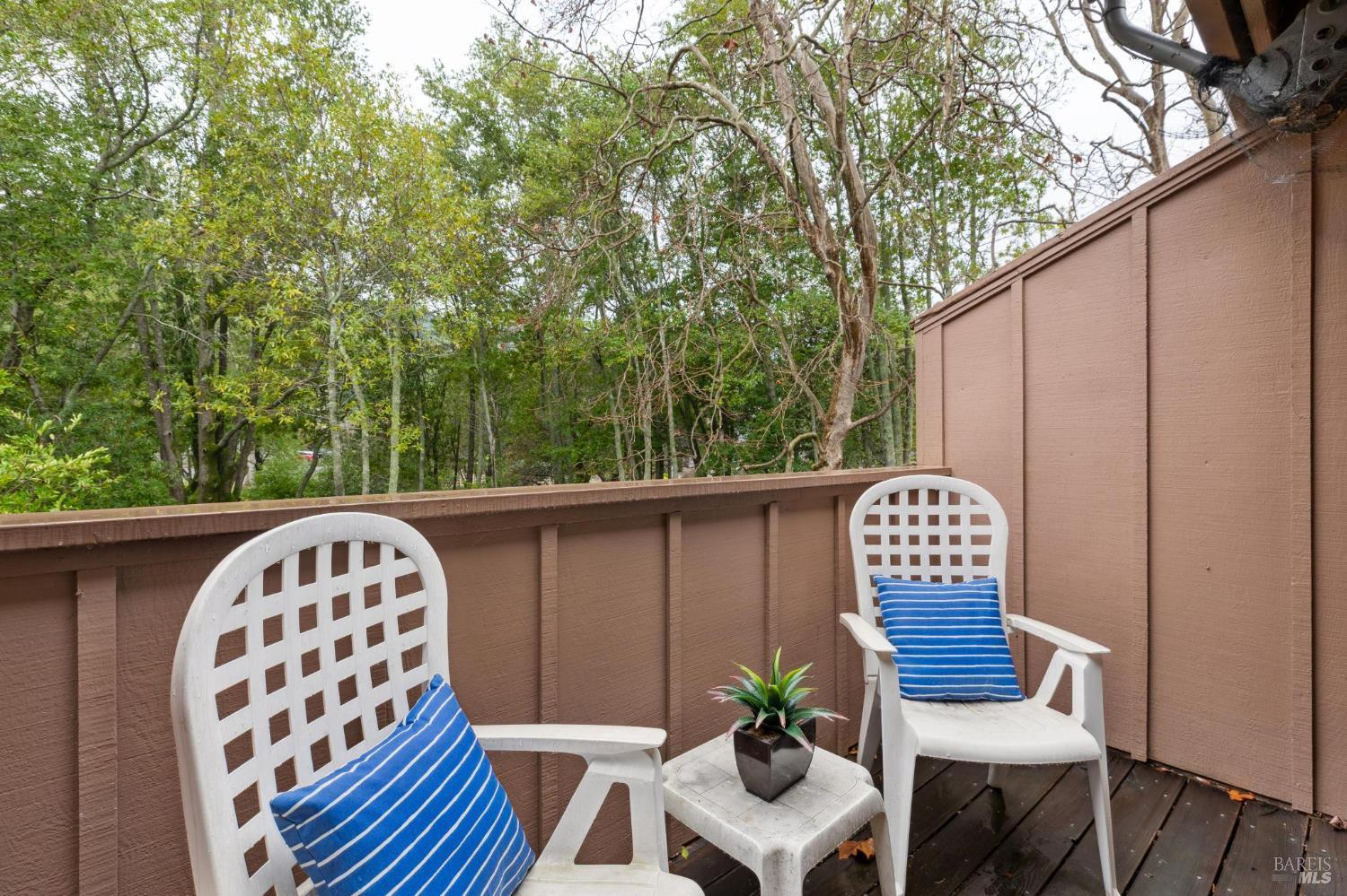 Detail Gallery Image 35 of 43 For 4 Hummingbird Way, Novato,  CA 94949 - 3 Beds | 2 Baths