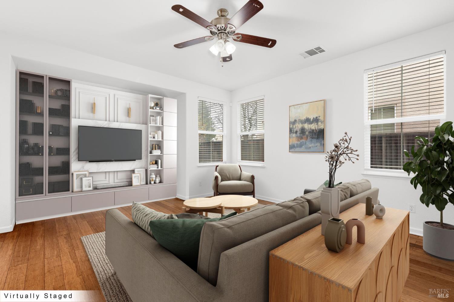 Detail Gallery Image 12 of 53 For 331 Bonarda Ct, Vacaville,  CA 95687 - 4 Beds | 2/1 Baths