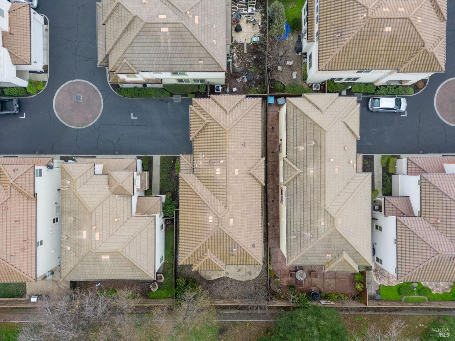 Detail Gallery Image 51 of 53 For 331 Bonarda Ct, Vacaville,  CA 95687 - 4 Beds | 2/1 Baths