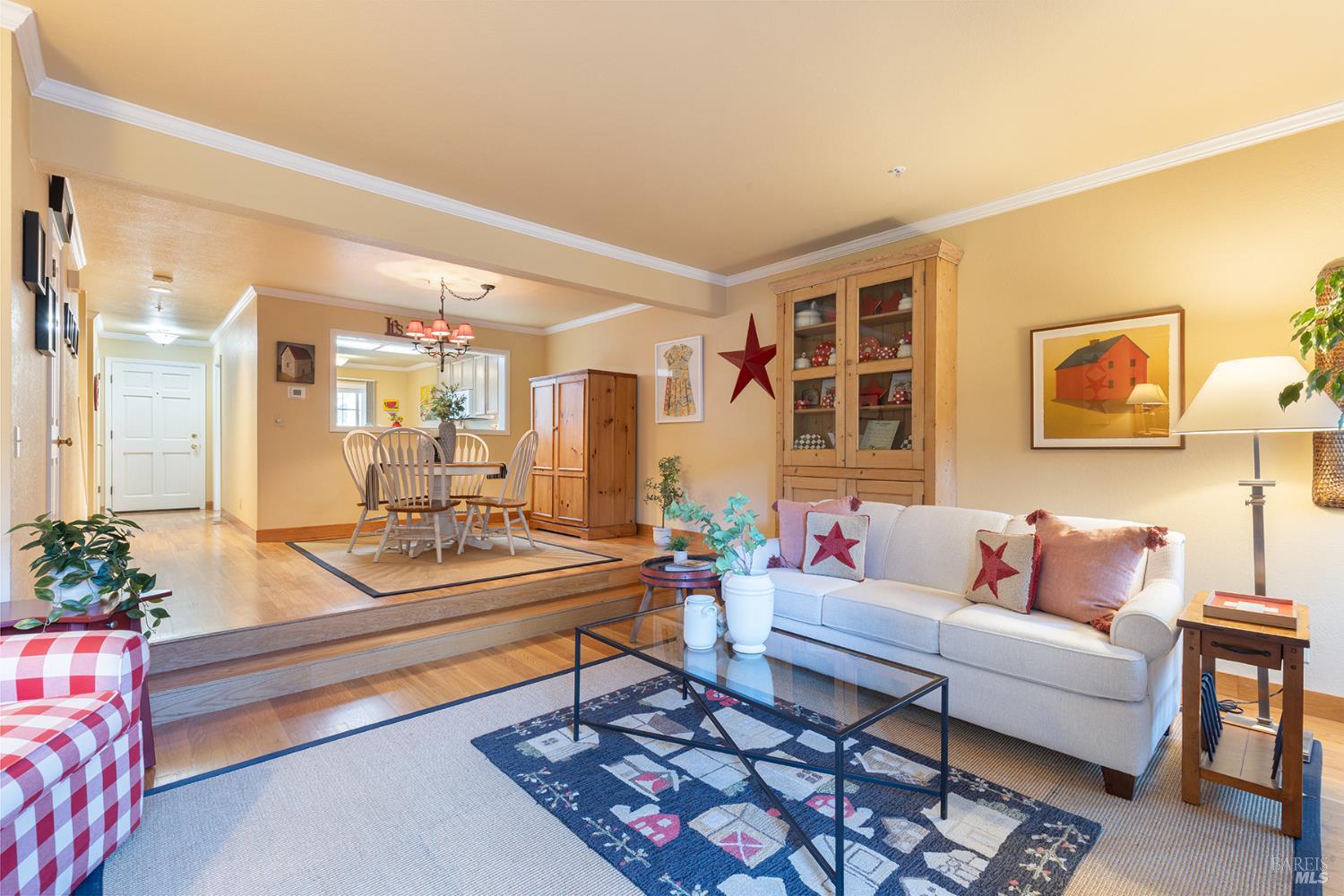 Detail Gallery Image 4 of 52 For 8 Valley Club Cir, Napa,  CA 94558 - 2 Beds | 2/1 Baths