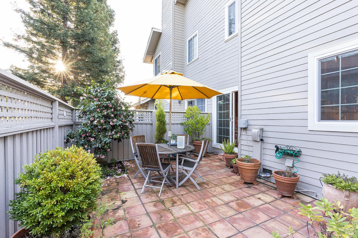 Detail Gallery Image 33 of 52 For 8 Valley Club Cir, Napa,  CA 94558 - 2 Beds | 2/1 Baths