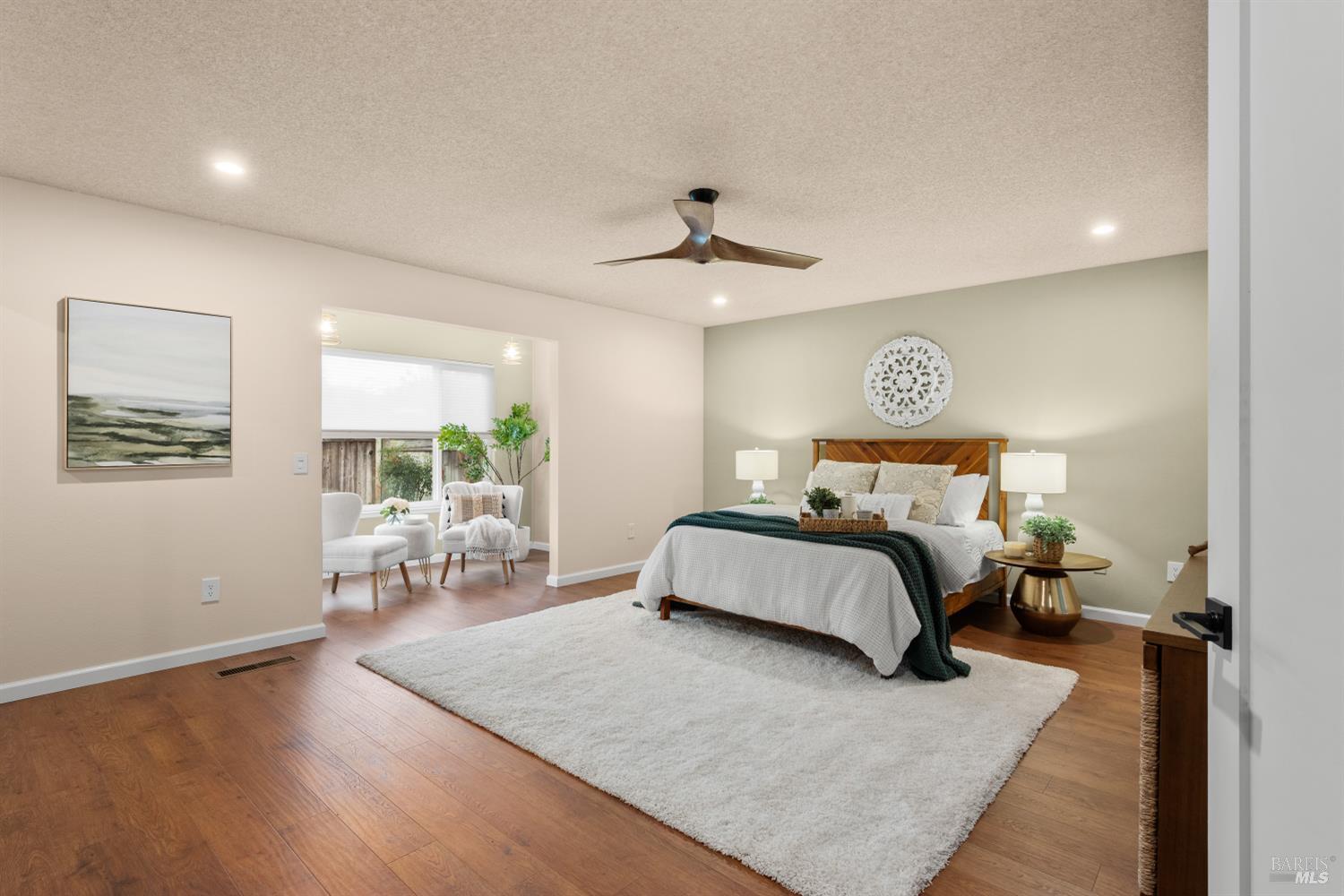 Detail Gallery Image 22 of 39 For 8853 Oak Trail Ct, Santa Rosa,  CA 95409 - 2 Beds | 2 Baths