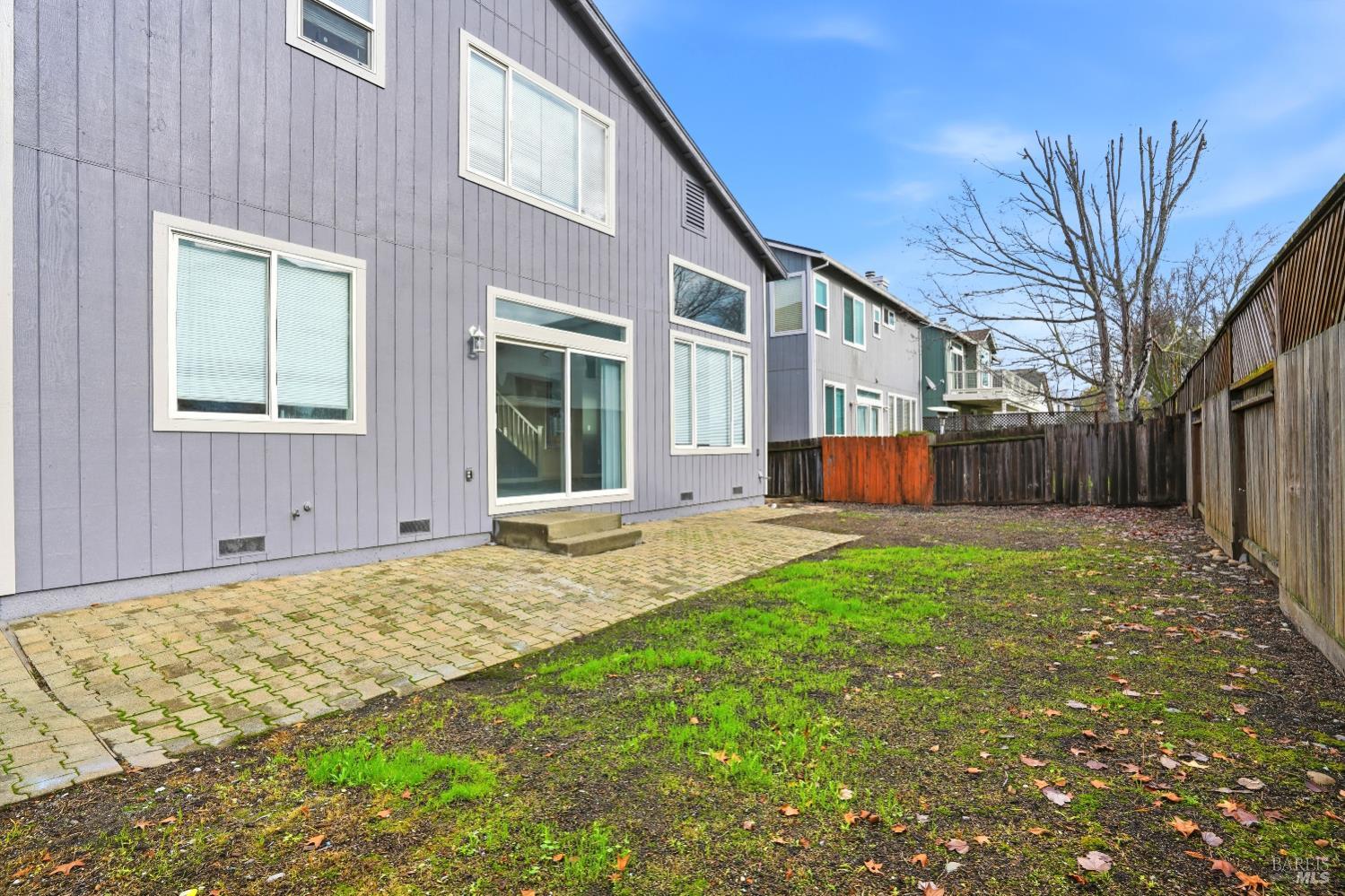 Detail Gallery Image 21 of 22 For 1217 Mateo Dr, Rohnert Park,  CA 94928 - 3 Beds | 2/1 Baths