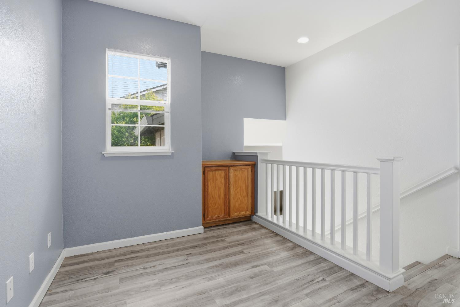 Detail Gallery Image 11 of 22 For 1217 Mateo Dr, Rohnert Park,  CA 94928 - 3 Beds | 2/1 Baths