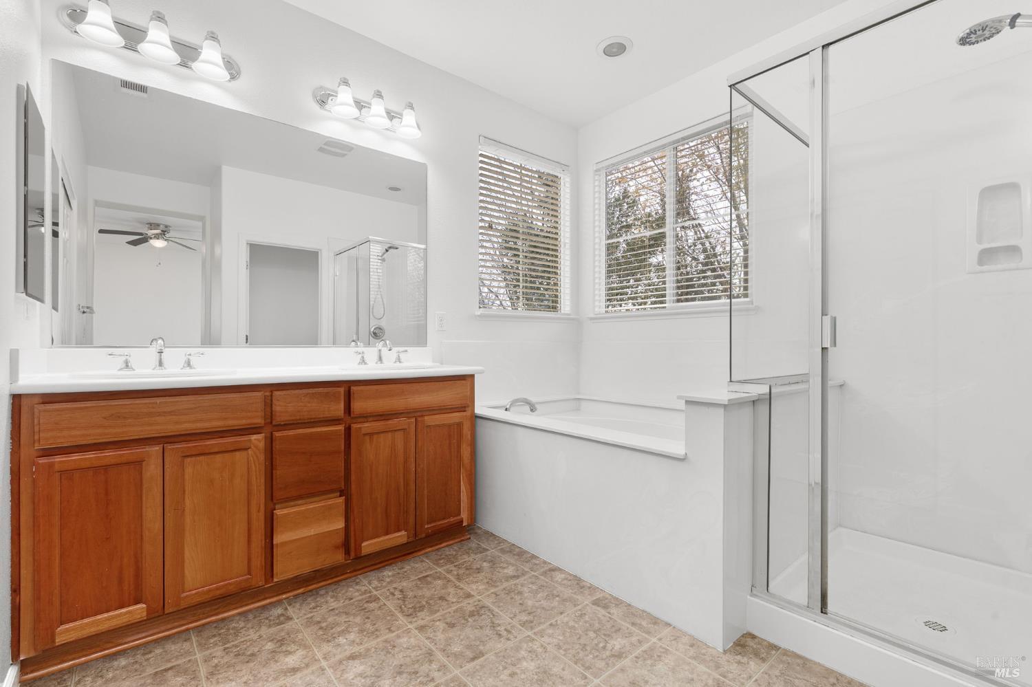 Detail Gallery Image 27 of 53 For 331 Bonarda Ct, Vacaville,  CA 95687 - 4 Beds | 2/1 Baths