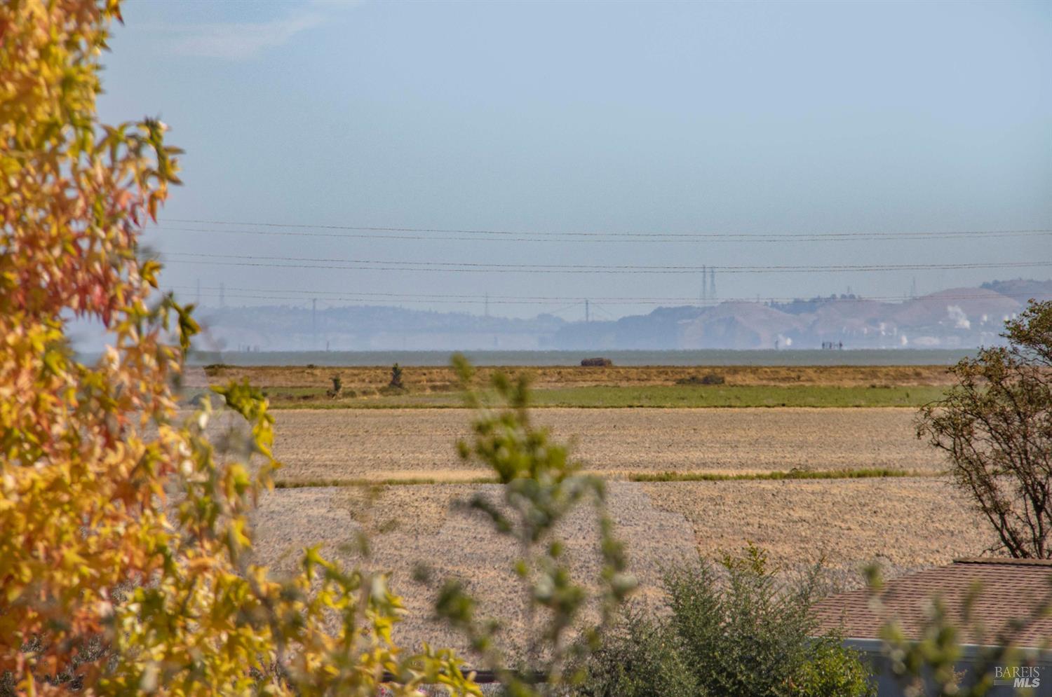 Detail Gallery Image 25 of 32 For 9 Fallen Leaf Way, Novato,  CA 94949 - 2 Beds | 2 Baths