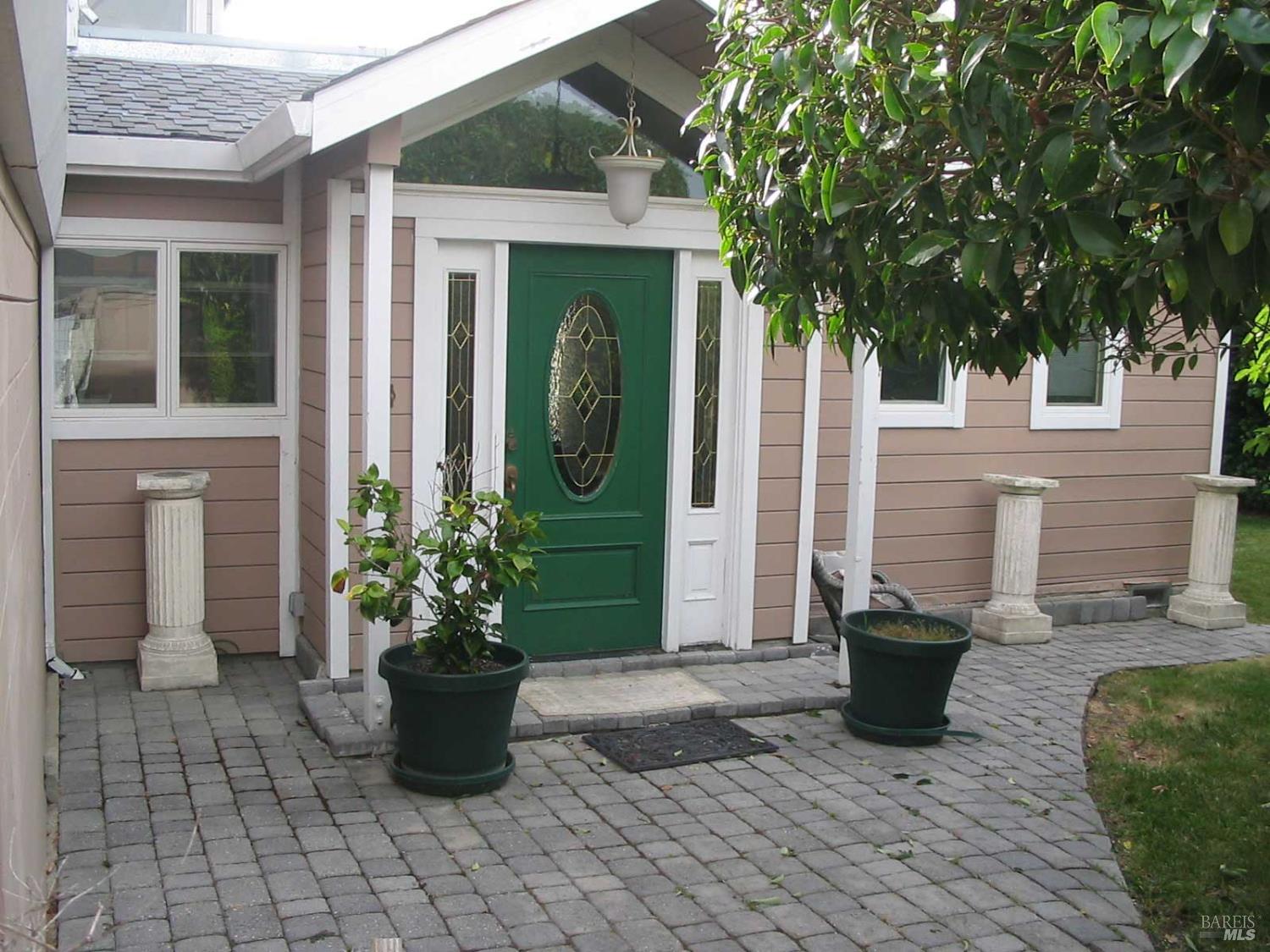 Detail Gallery Image 34 of 34 For 230 Diviso St, Tiburon,  CA 94920 - 4 Beds | 4 Baths