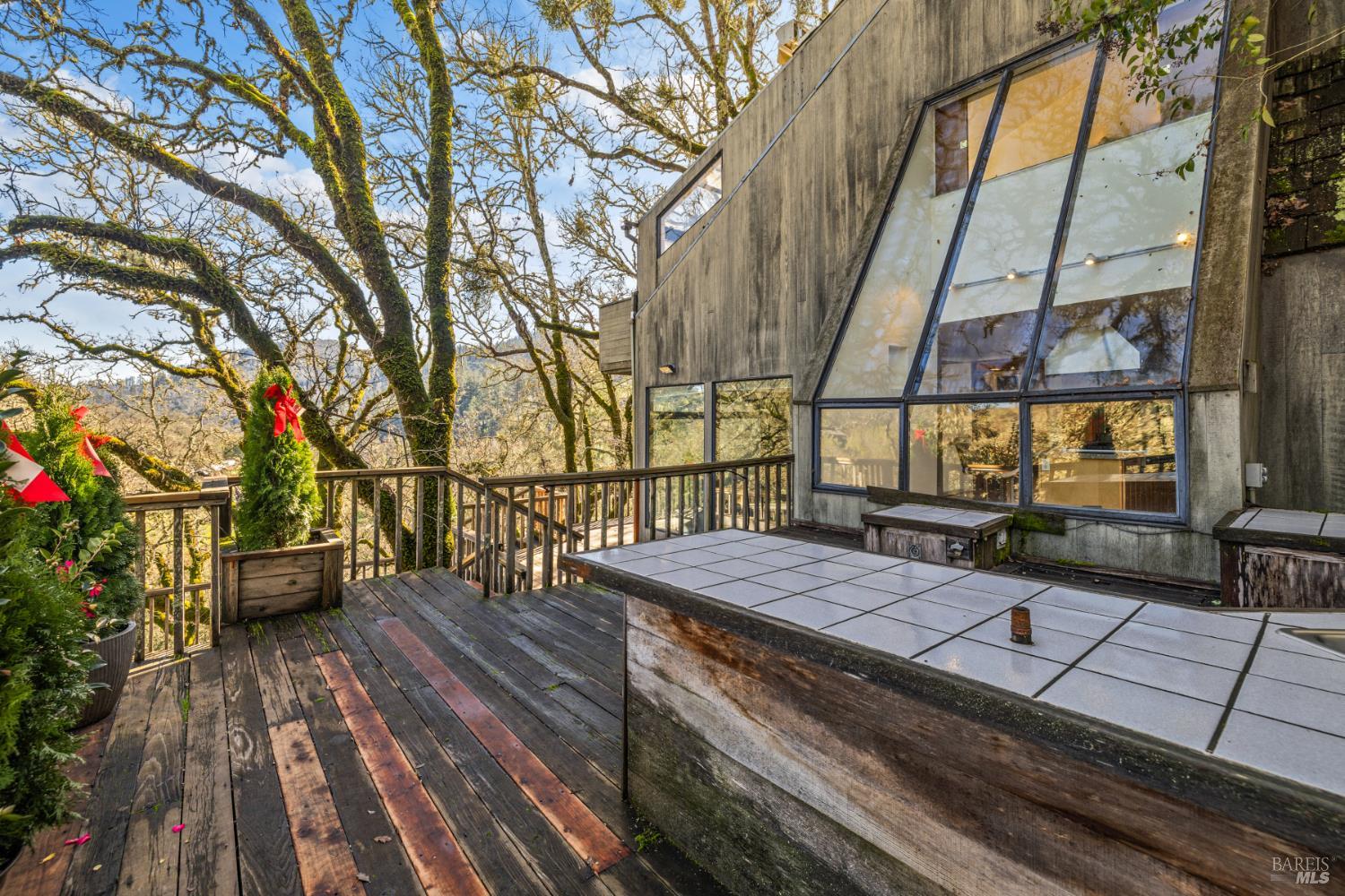 Detail Gallery Image 42 of 62 For 9105 Loch Haven Dr, Santa Rosa,  CA 95404 - 5 Beds | 4 Baths