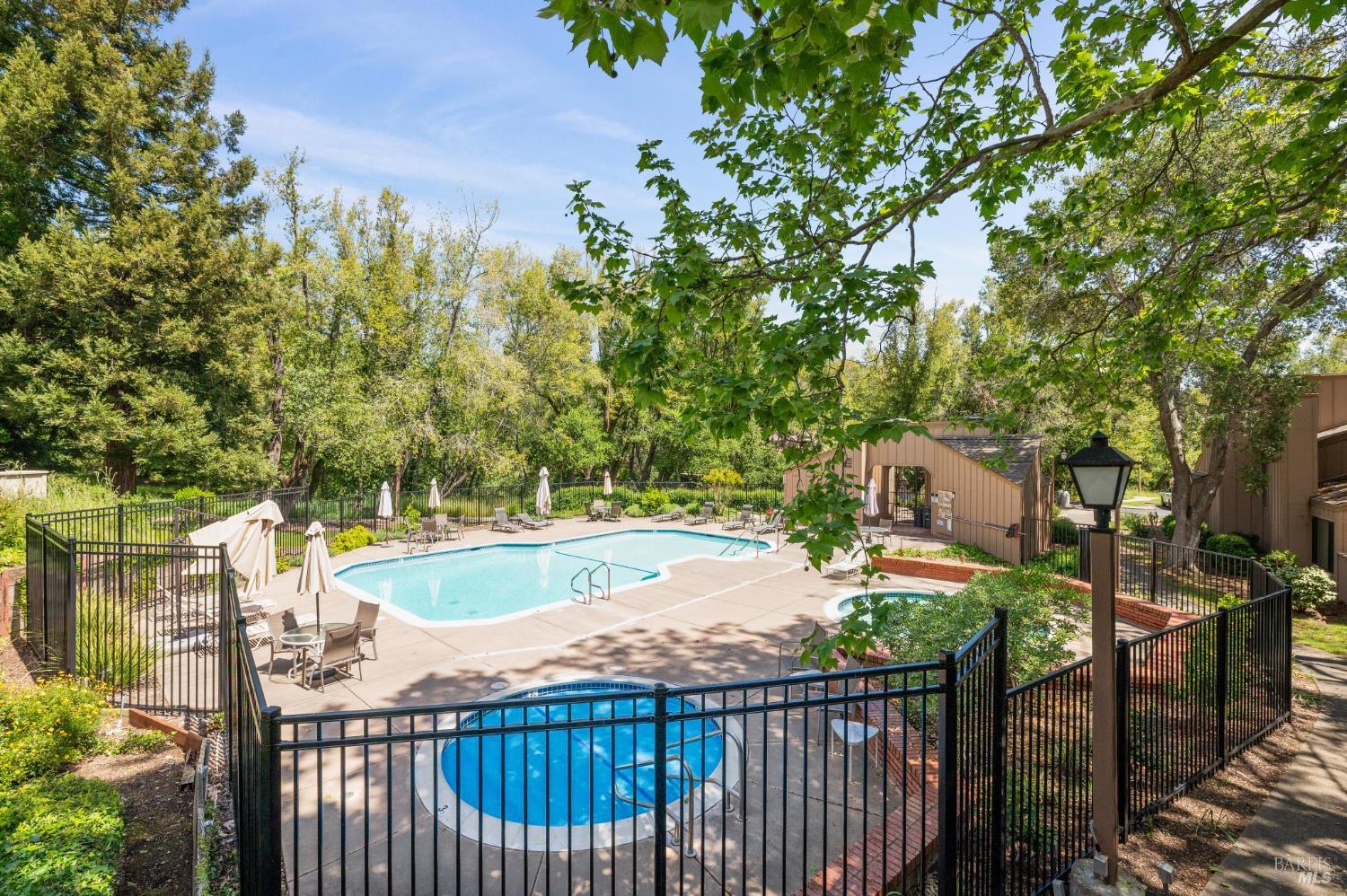 Detail Gallery Image 43 of 43 For 4 Hummingbird Way, Novato,  CA 94949 - 3 Beds | 2 Baths