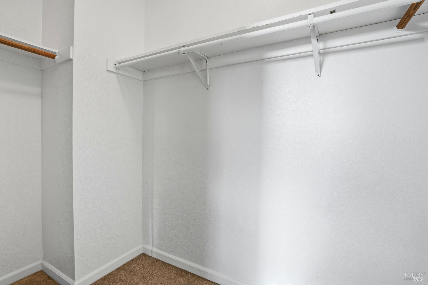 Detail Gallery Image 16 of 22 For 1217 Mateo Dr, Rohnert Park,  CA 94928 - 3 Beds | 2/1 Baths