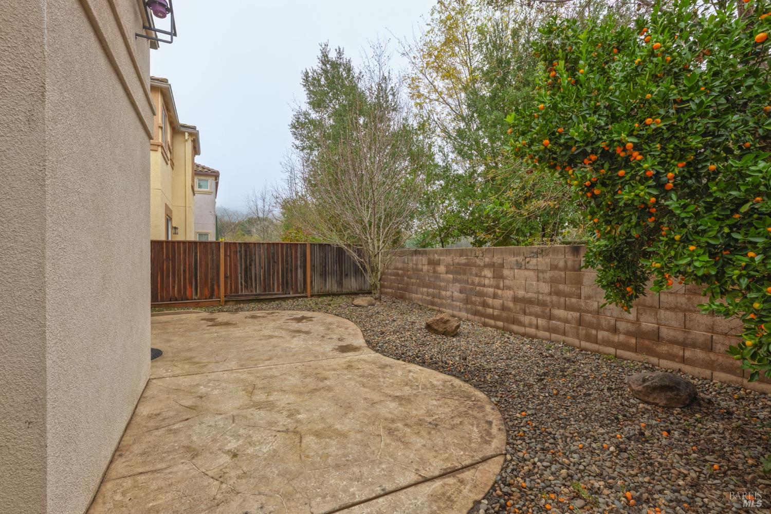 Detail Gallery Image 45 of 53 For 331 Bonarda Ct, Vacaville,  CA 95687 - 4 Beds | 2/1 Baths
