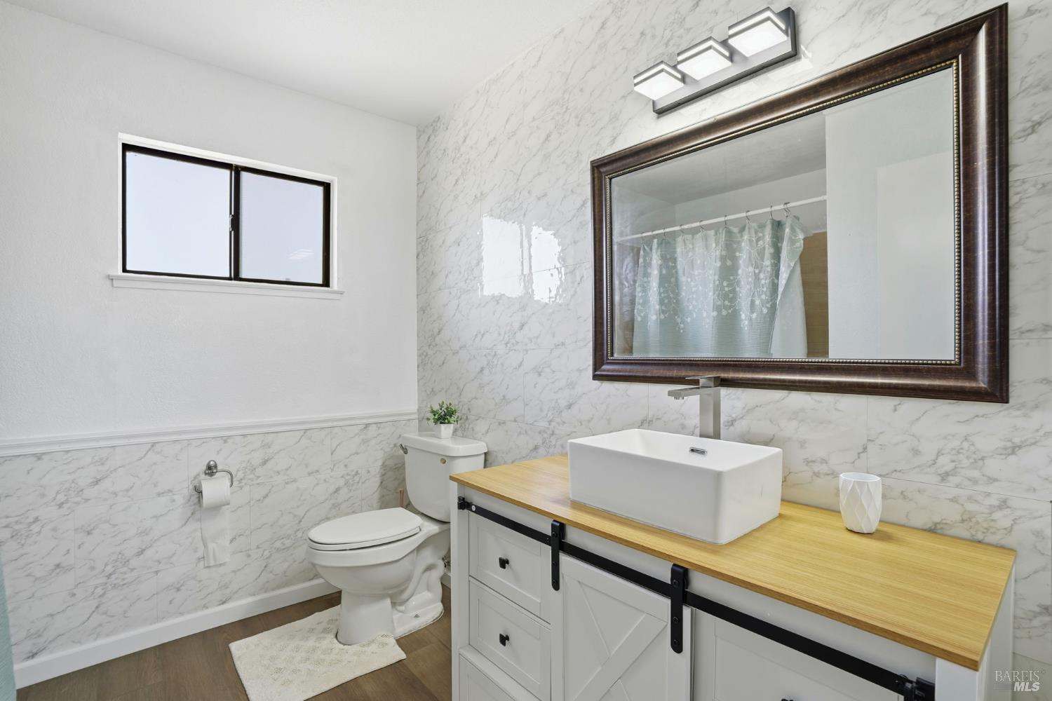 Detail Gallery Image 36 of 45 For 2100 Larchmont Cir, Fairfield,  CA 94534 - 5 Beds | 2/1 Baths