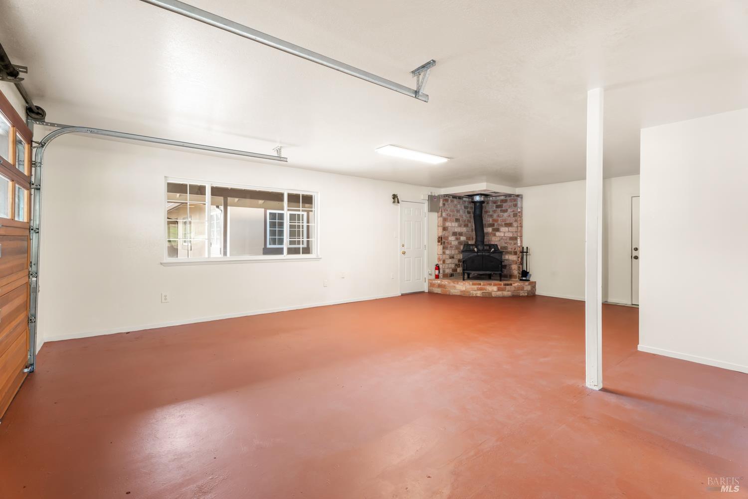 Detail Gallery Image 27 of 64 For 4595 Feliz Creek Rd, Hopland,  CA 95449 - 12 Beds | 6/1 Baths