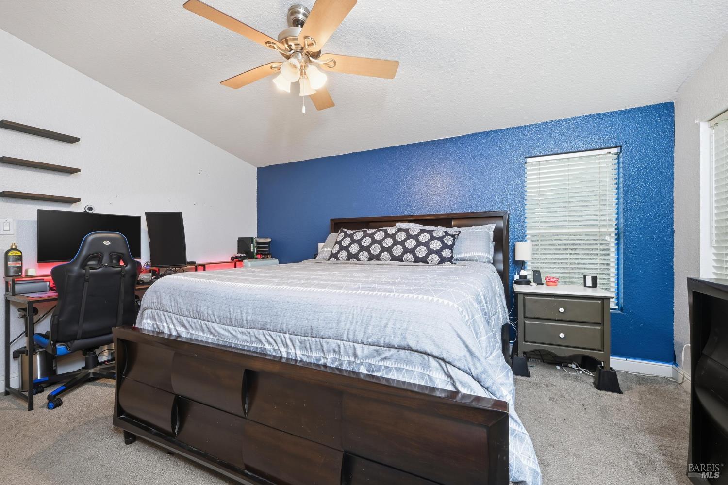 Detail Gallery Image 14 of 17 For 16845 Pebble Ct, Lower Lake,  CA 95457 - 3 Beds | 2 Baths