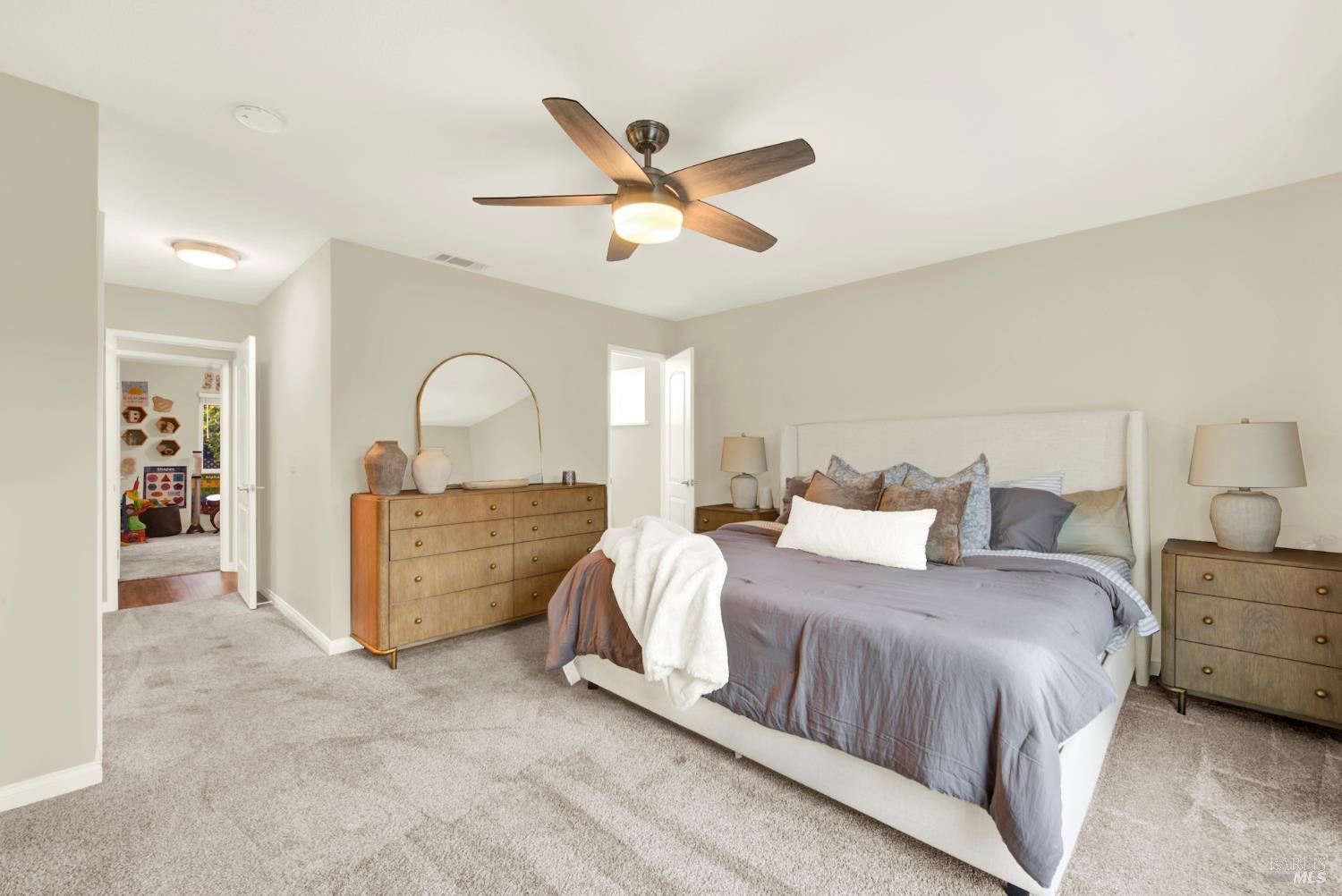 Detail Gallery Image 25 of 58 For 2903 Burbank Dr, Fairfield,  CA 94534 - 4 Beds | 2 Baths