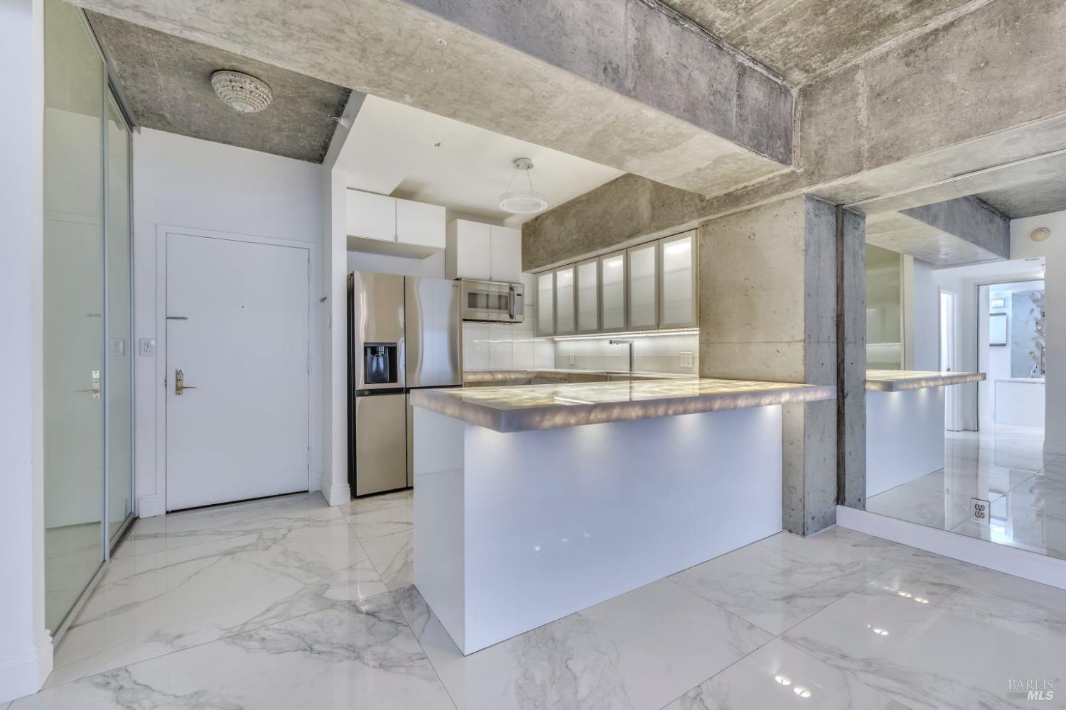 Detail Gallery Image 11 of 31 For 6363 Christie Ave #2513,  Emeryville,  CA 94608 - 1 Beds | 1 Baths