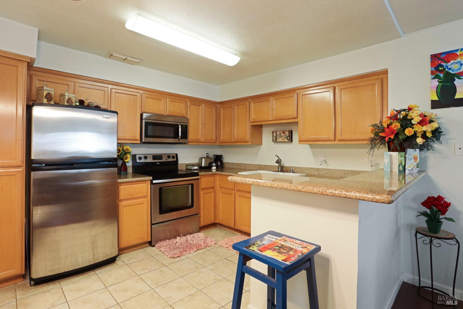 Detail Gallery Image 15 of 26 For 2915 N Texas St #129,  Fairfield,  CA 94533 - 2 Beds | 1 Baths