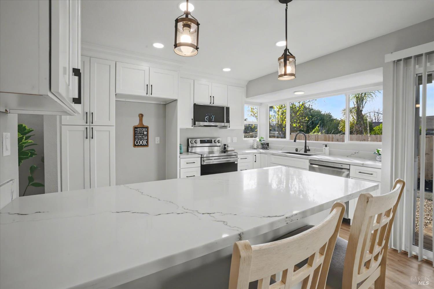 Detail Gallery Image 21 of 54 For 2351 Twain Ct, Fairfield,  CA 94533 - 3 Beds | 2 Baths